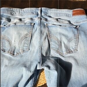 Bundle 2~$30💫Hollister Women's Sky Blue Skinny Jeans